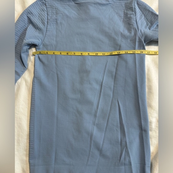Athleta Flurry Blizzard Seamless Top Size S - Picture 9 of 11